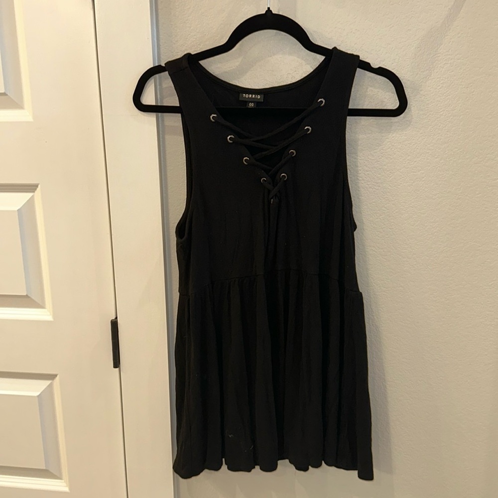 EUC TORRID Brand Black Knit Super Soft Tank Top Tie Style Size 00